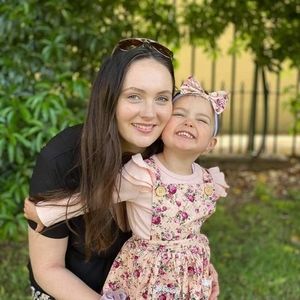 Meet your Posher, Naomi